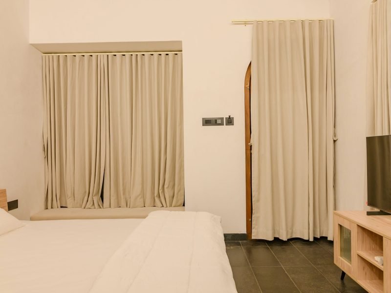 THIRA ROOM