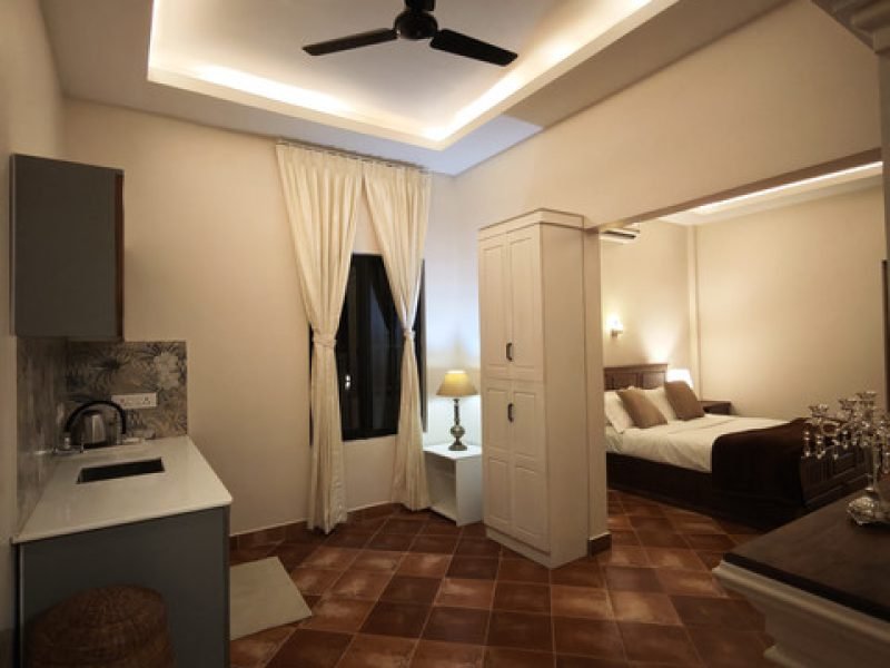 The Emerald Suite