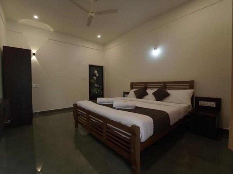 Couple Room